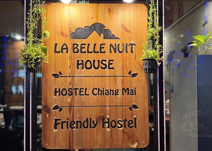 La Belle Nuit House Hostel Chiang Mai